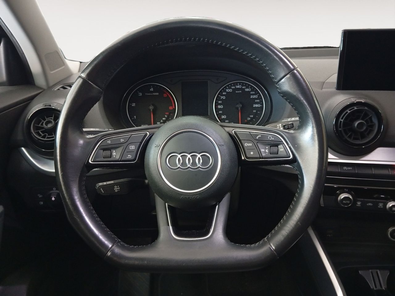 Foto Audi Q2 7