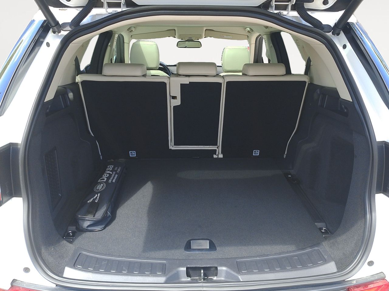 Foto Land-Rover Discovery Sport 13