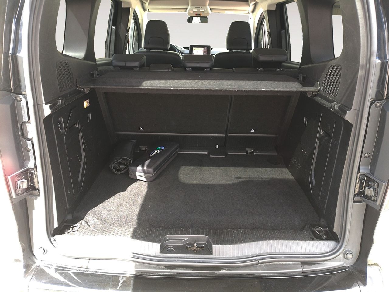 Foto Nissan Townstar 11
