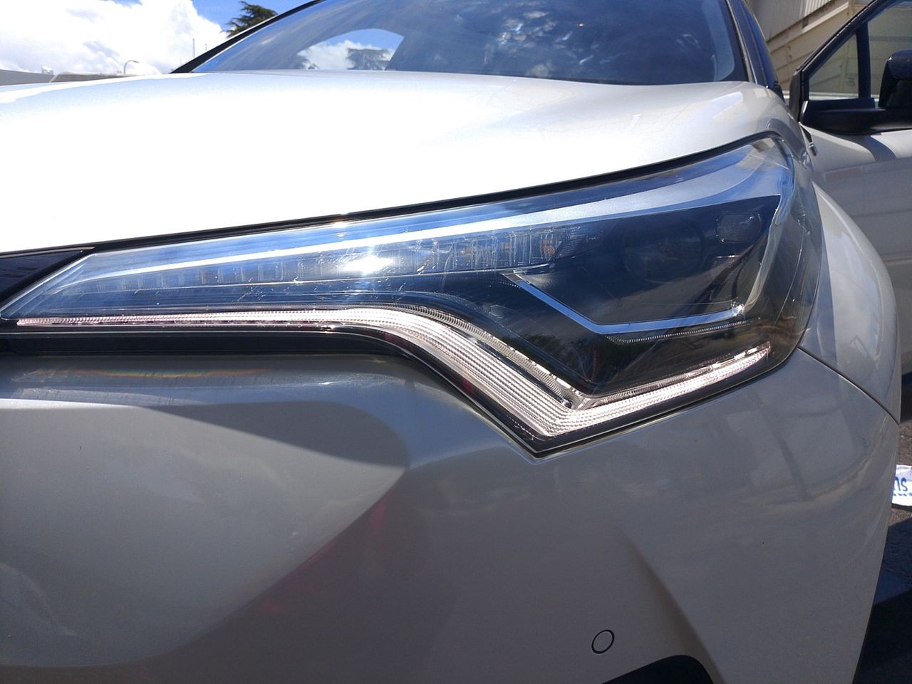 Foto Toyota C-HR 21
