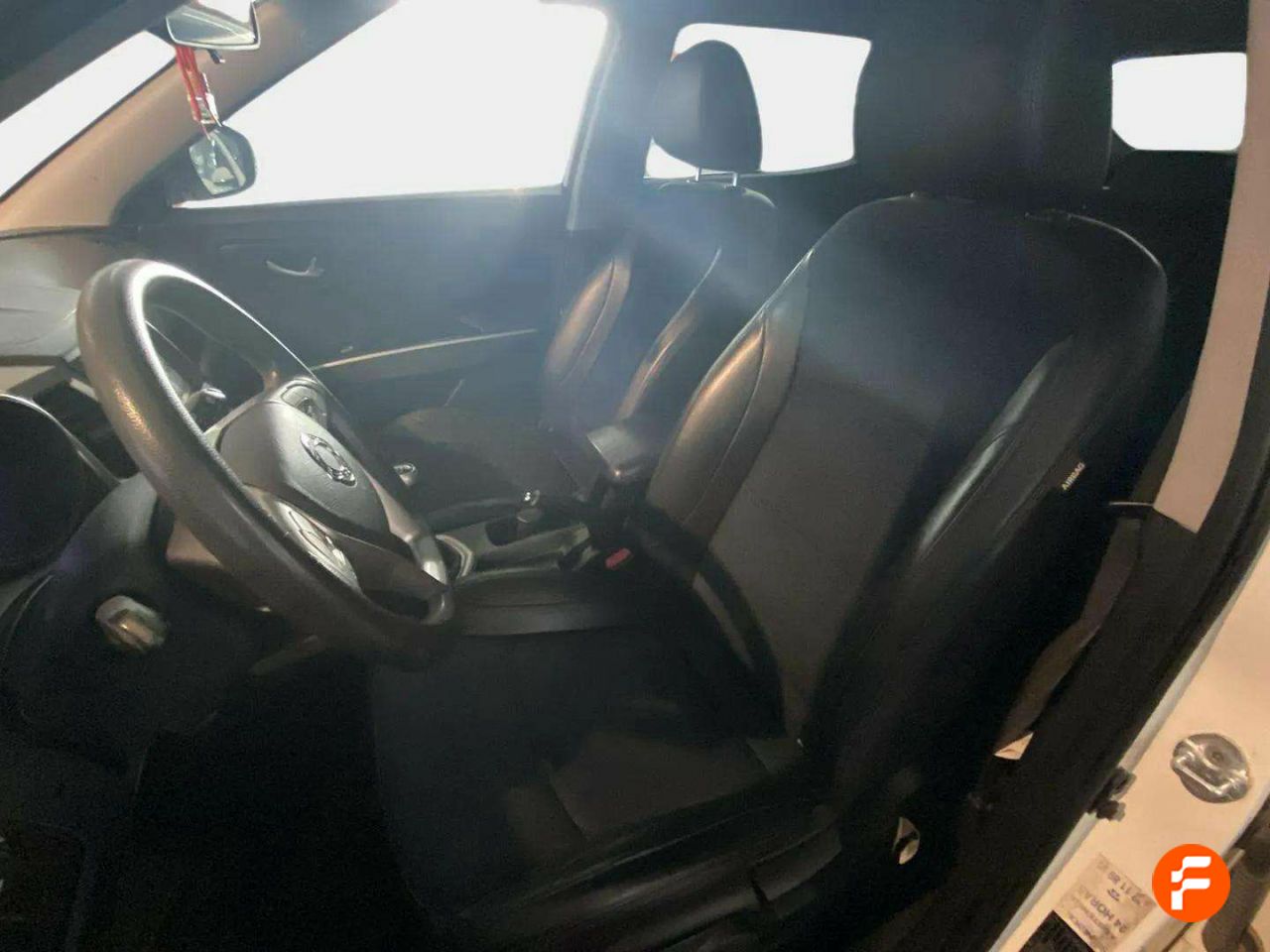 Foto SsangYong Tivoli 11