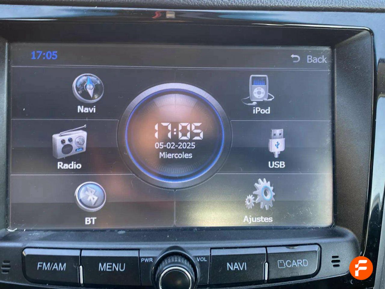 Foto SsangYong Tivoli 16