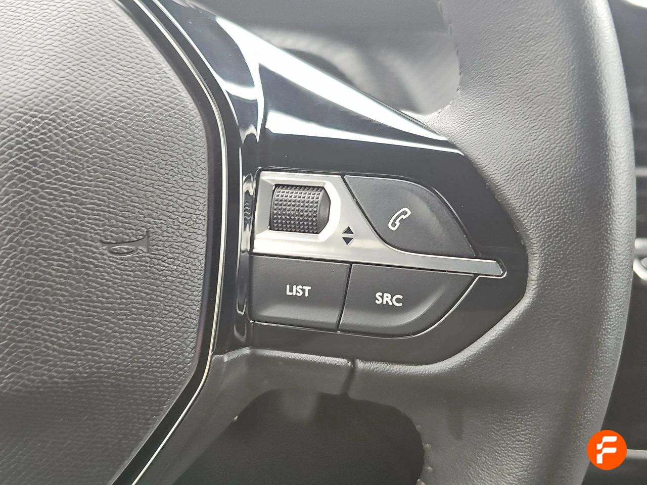 Foto Peugeot 2008 21