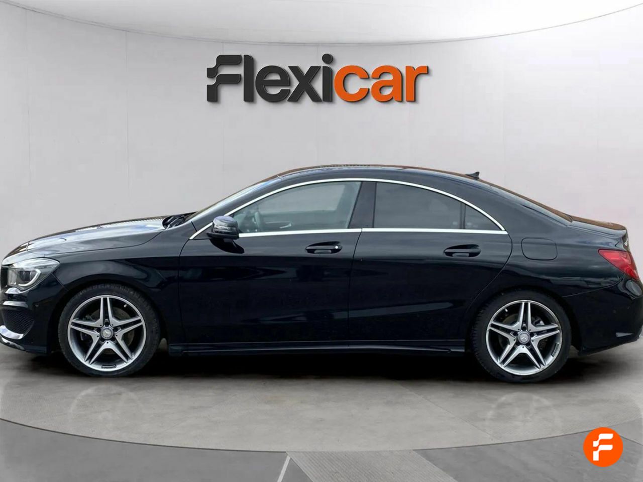 Foto Mercedes-Benz Clase CLA 4