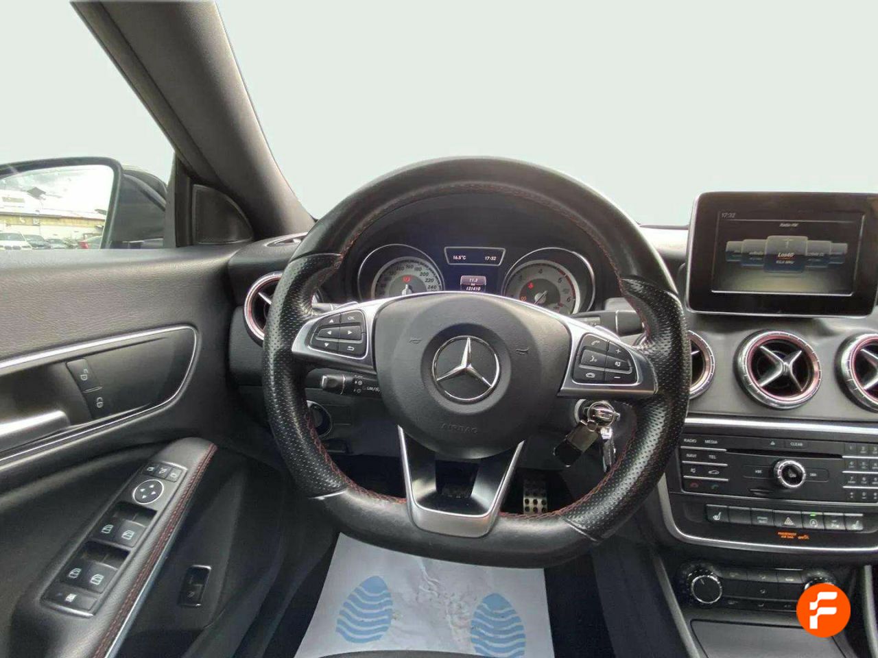Foto Mercedes-Benz Clase CLA 15