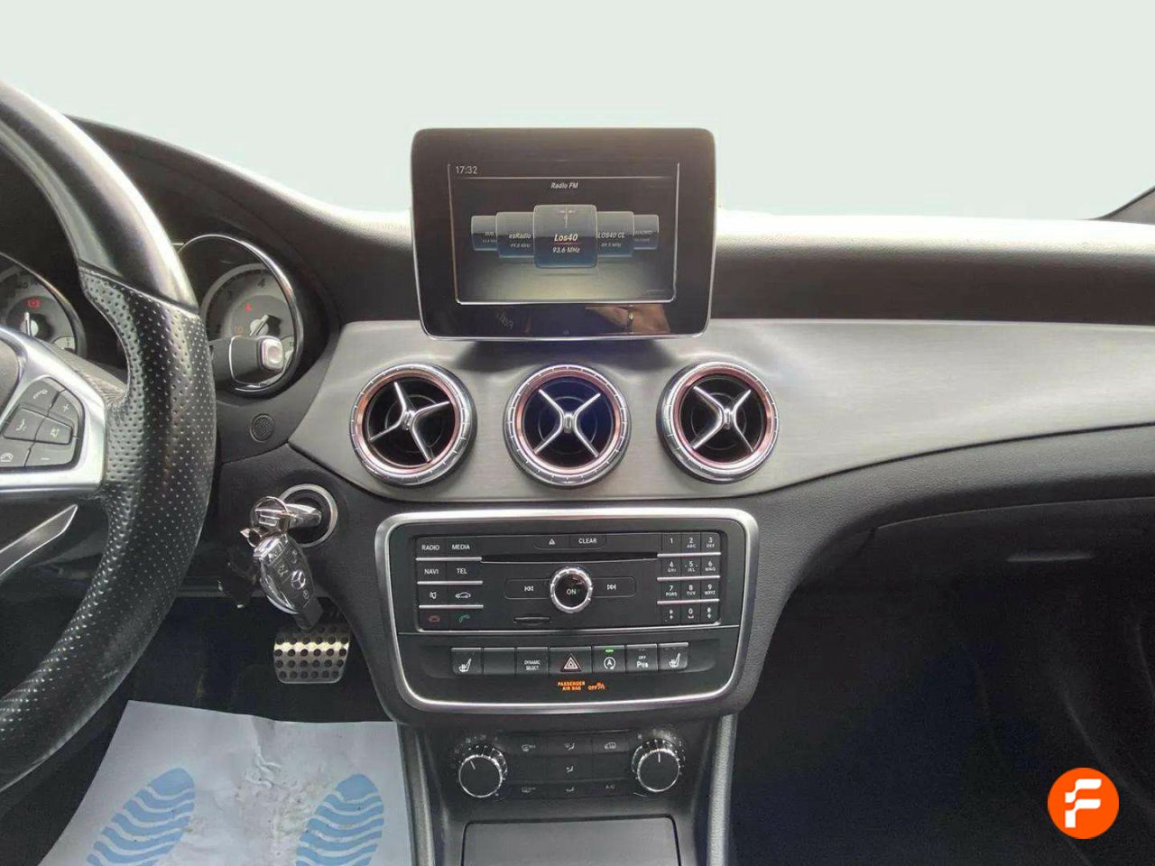 Foto Mercedes-Benz Clase CLA 17