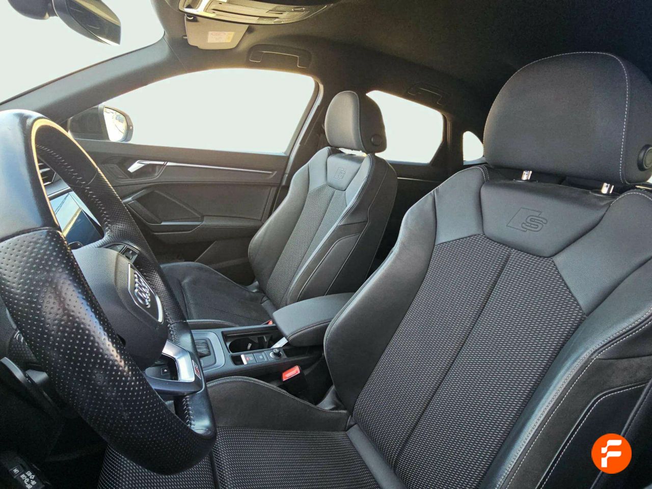 Foto Audi Q3 12
