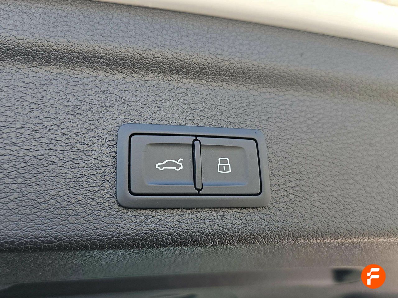Foto Audi Q3 24