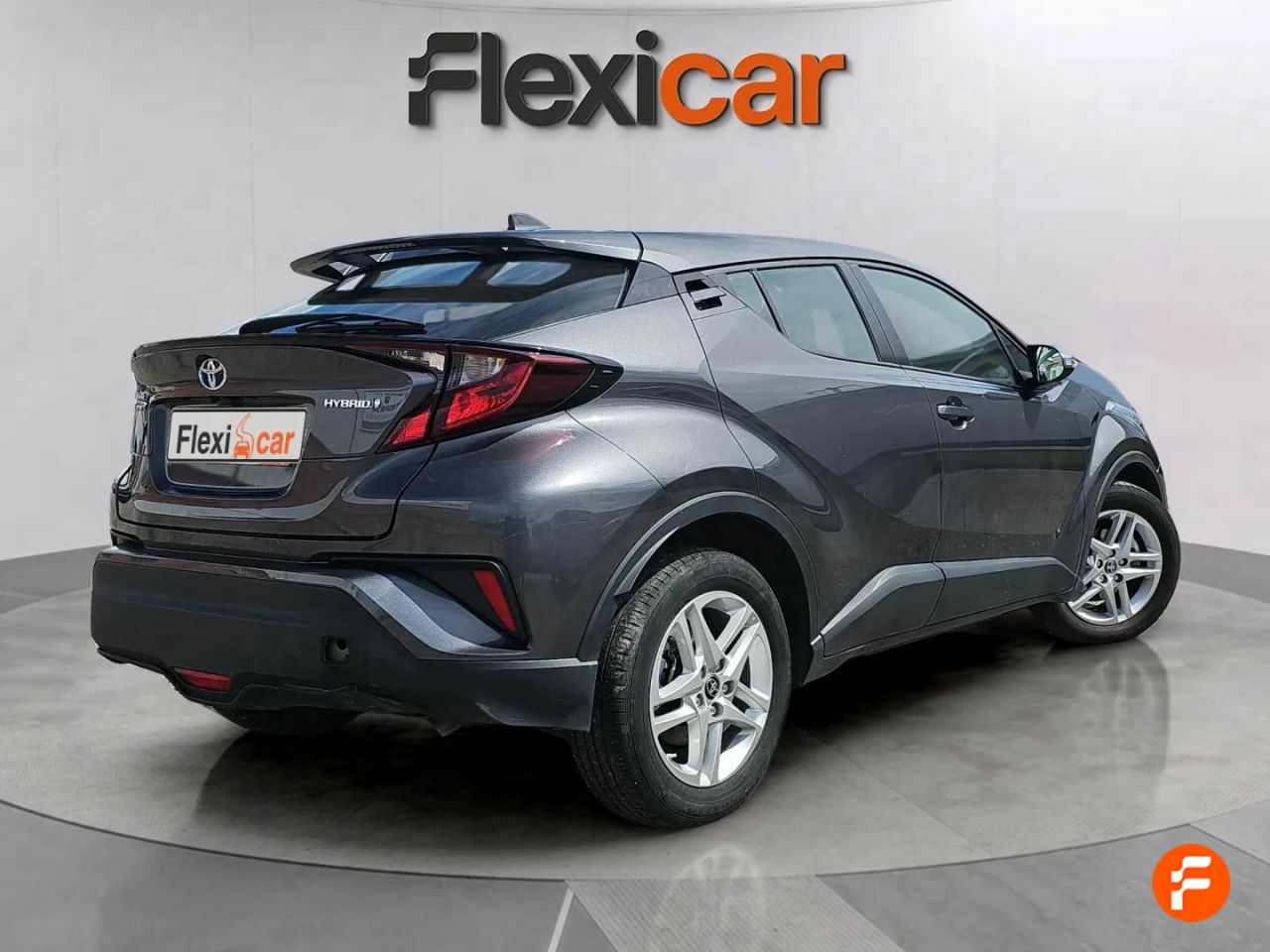 Foto Toyota C-HR 8