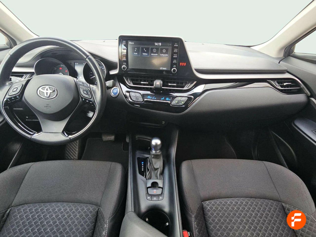 Foto Toyota C-HR 11