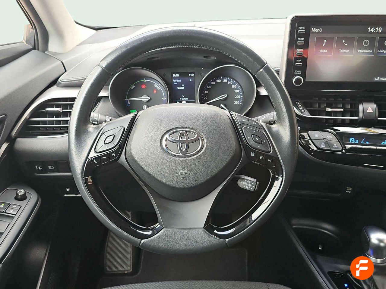 Foto Toyota C-HR 16