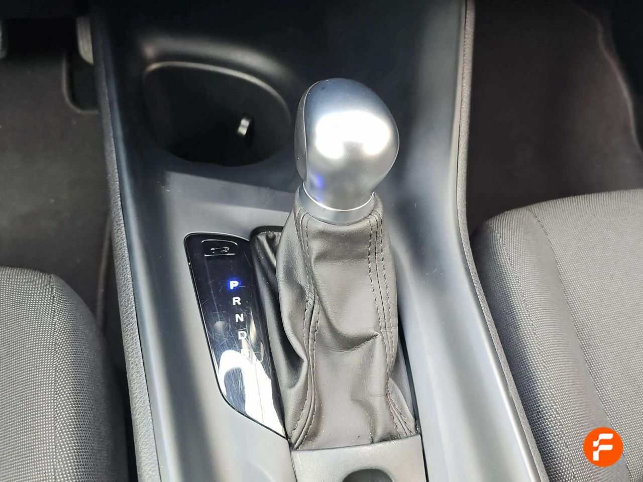 Foto Toyota C-HR 34