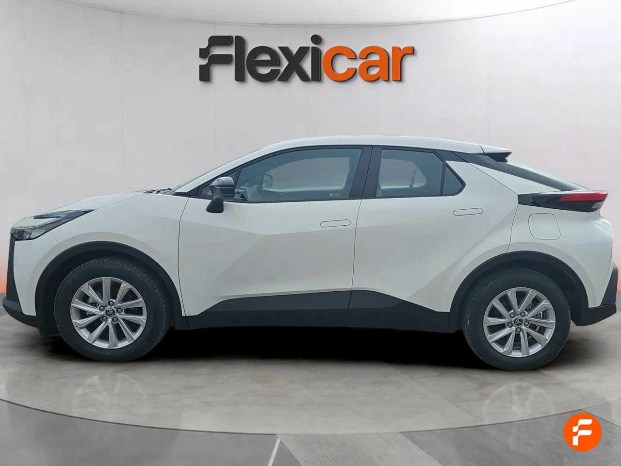 Foto Toyota C-HR 4