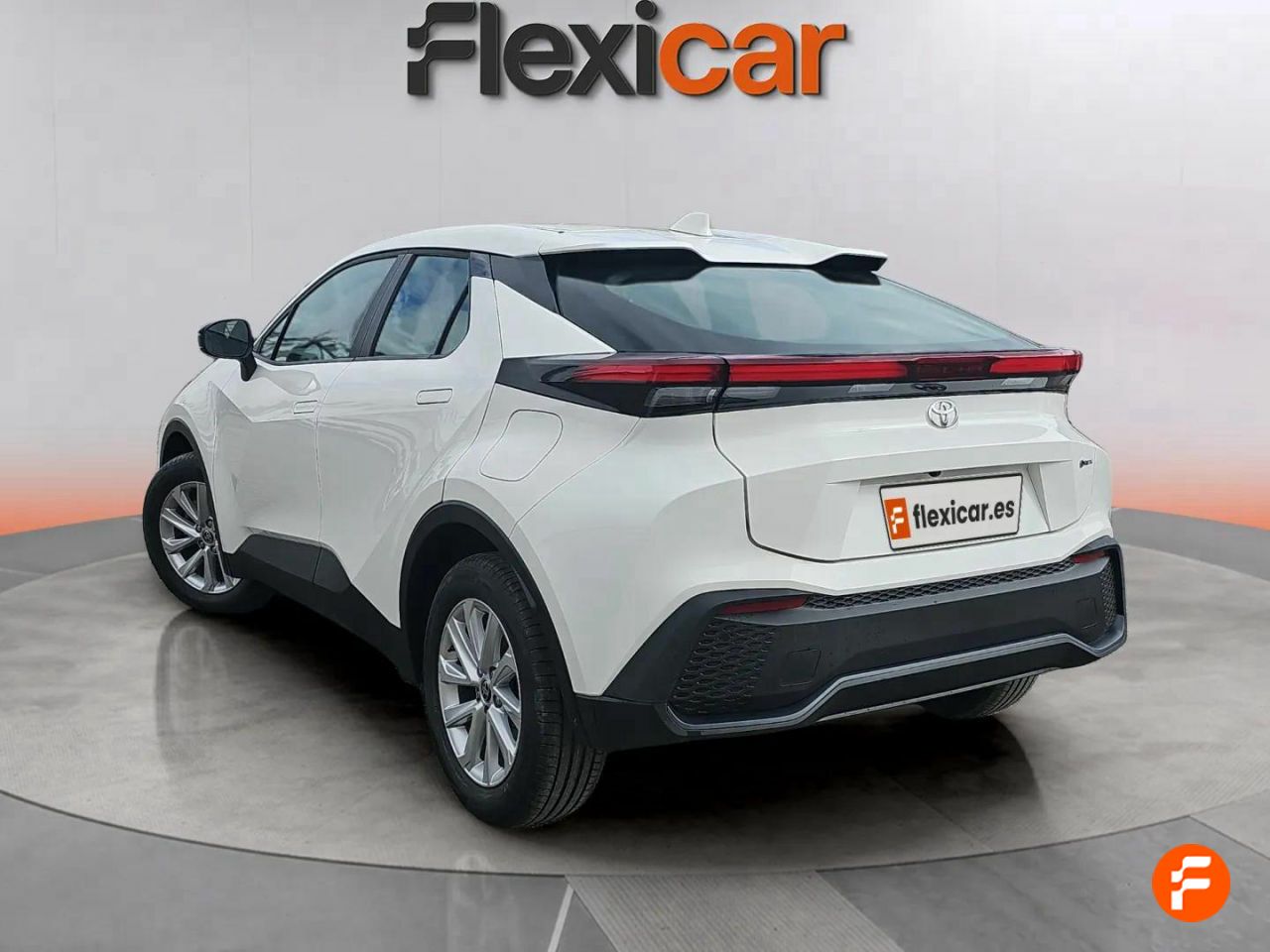 Foto Toyota C-HR 8