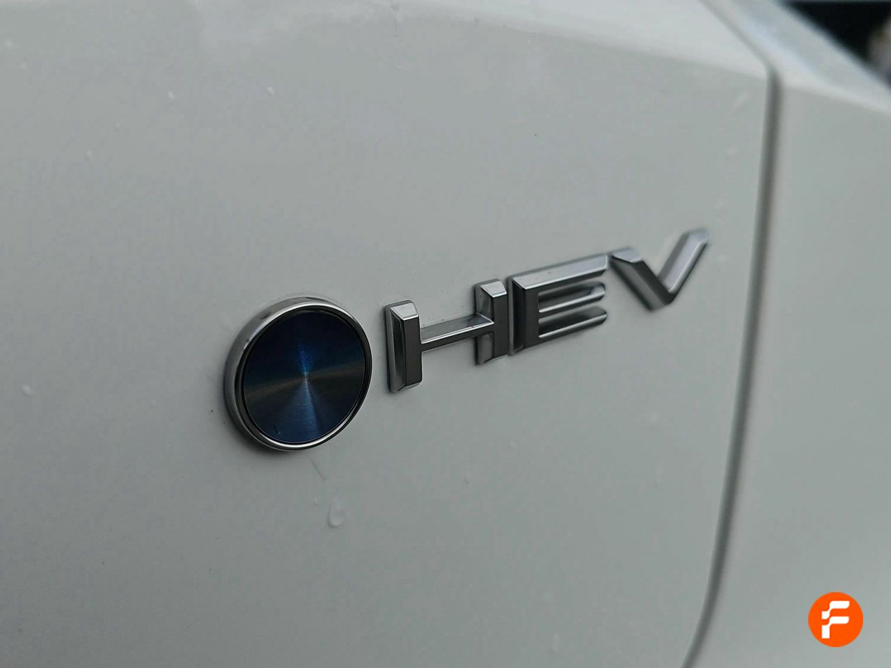 Foto Toyota C-HR 18