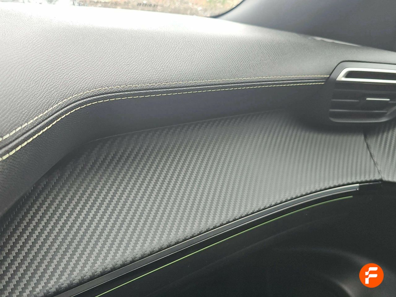 Foto Peugeot 2008 33