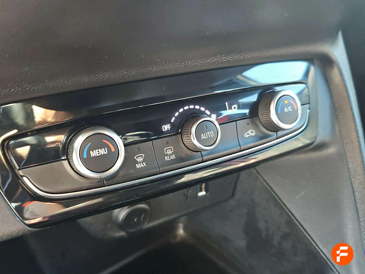 Foto Opel Corsa 25