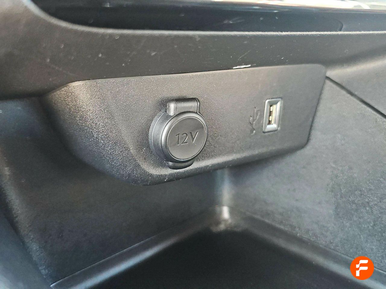 Foto Opel Corsa 32