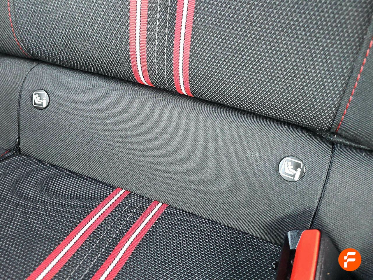 Foto Opel Corsa 37