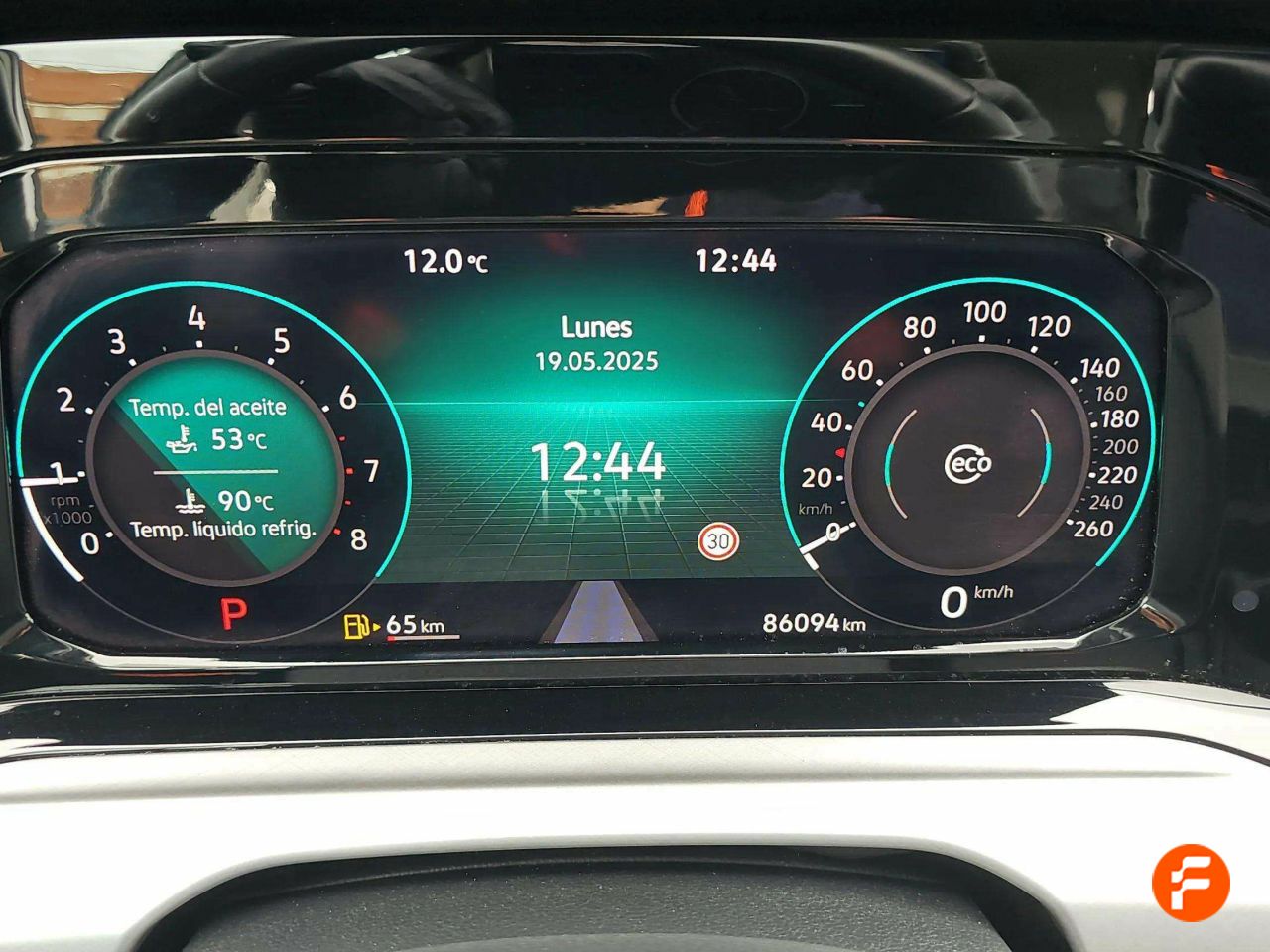 Foto Volkswagen Golf 16