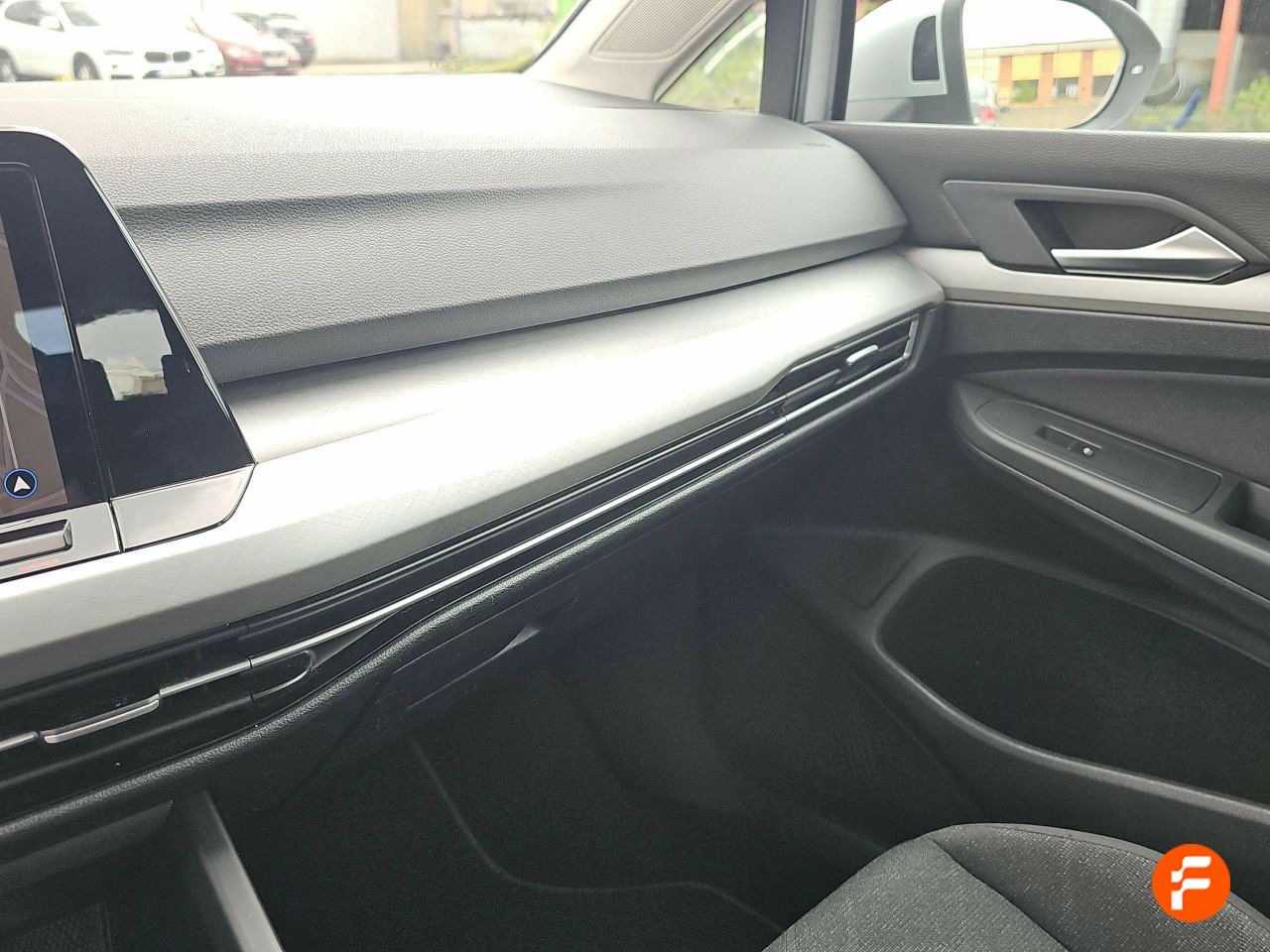 Foto Volkswagen Golf 27