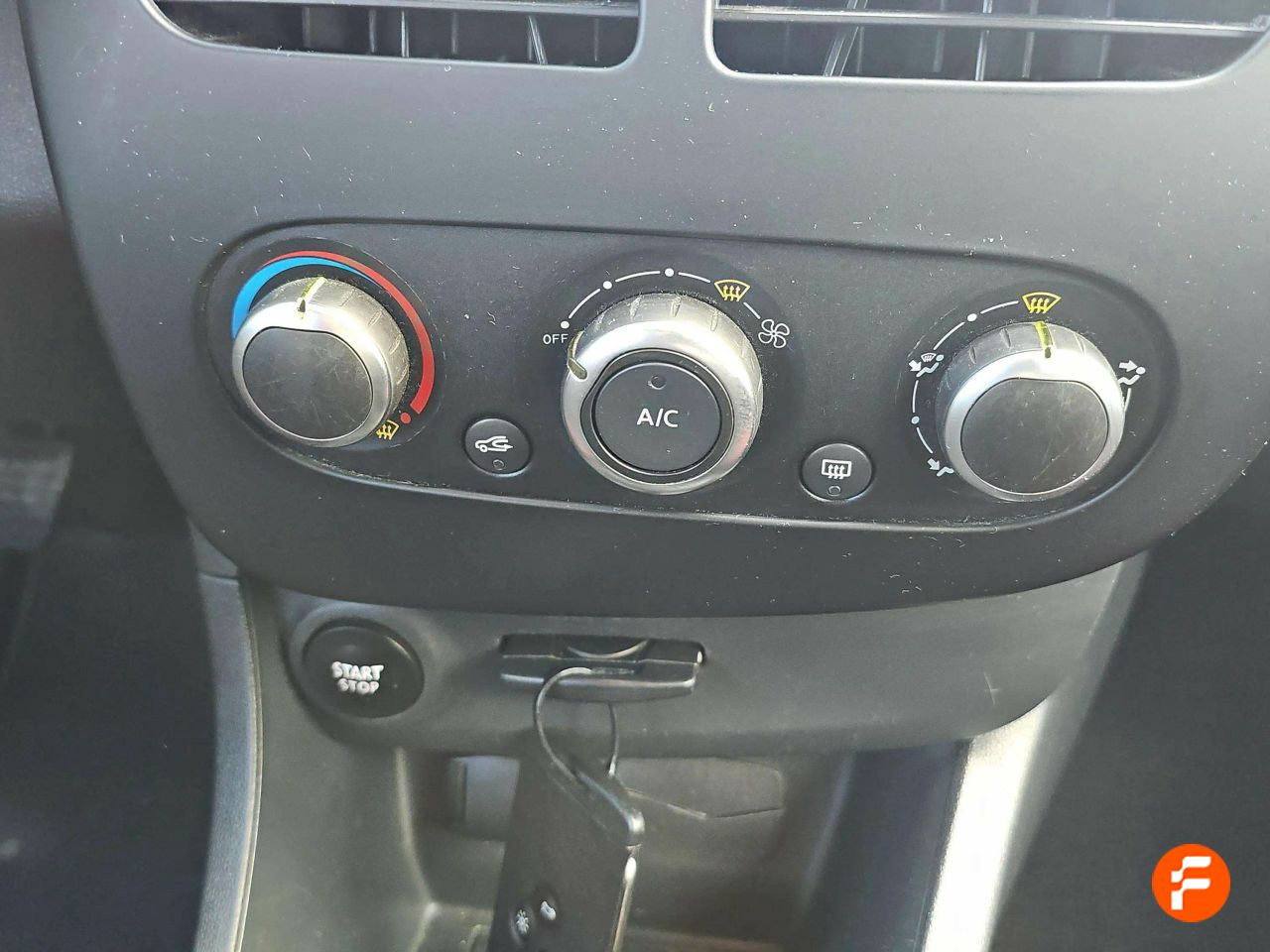 Foto Renault Clio 22