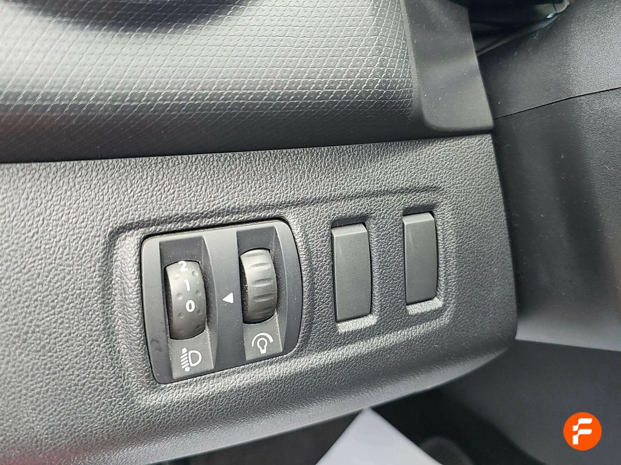 Foto Renault Clio 26