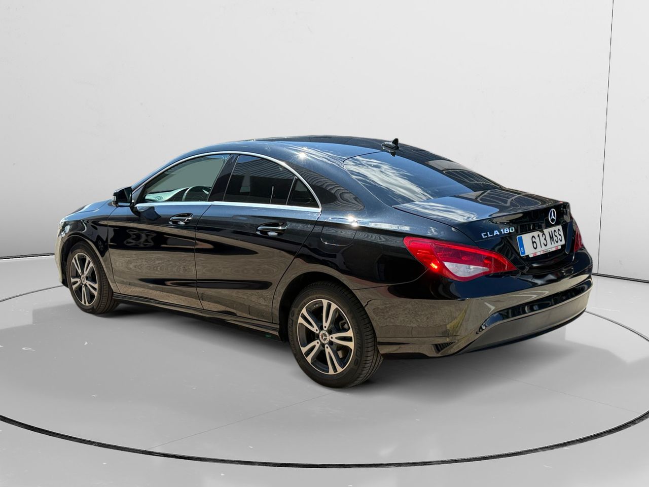 Foto Mercedes-Benz Clase CLA 4