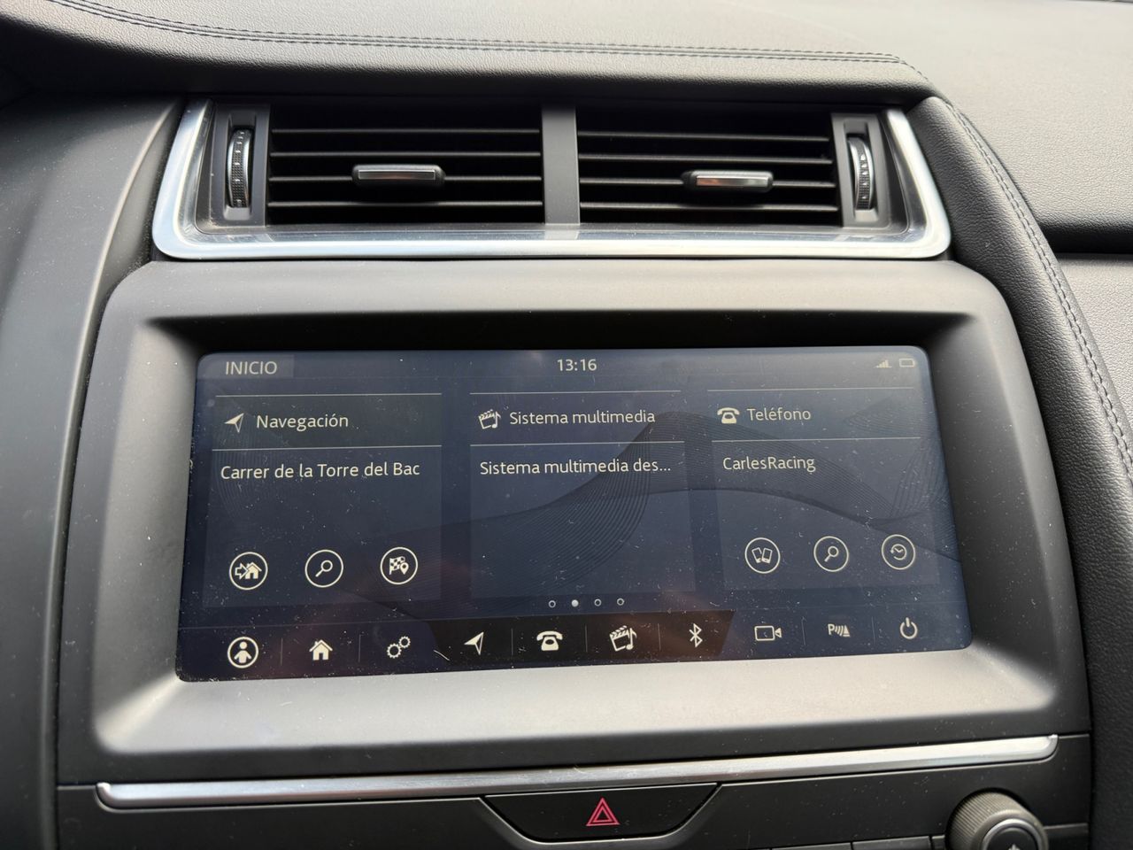Foto Jaguar E-Pace 14