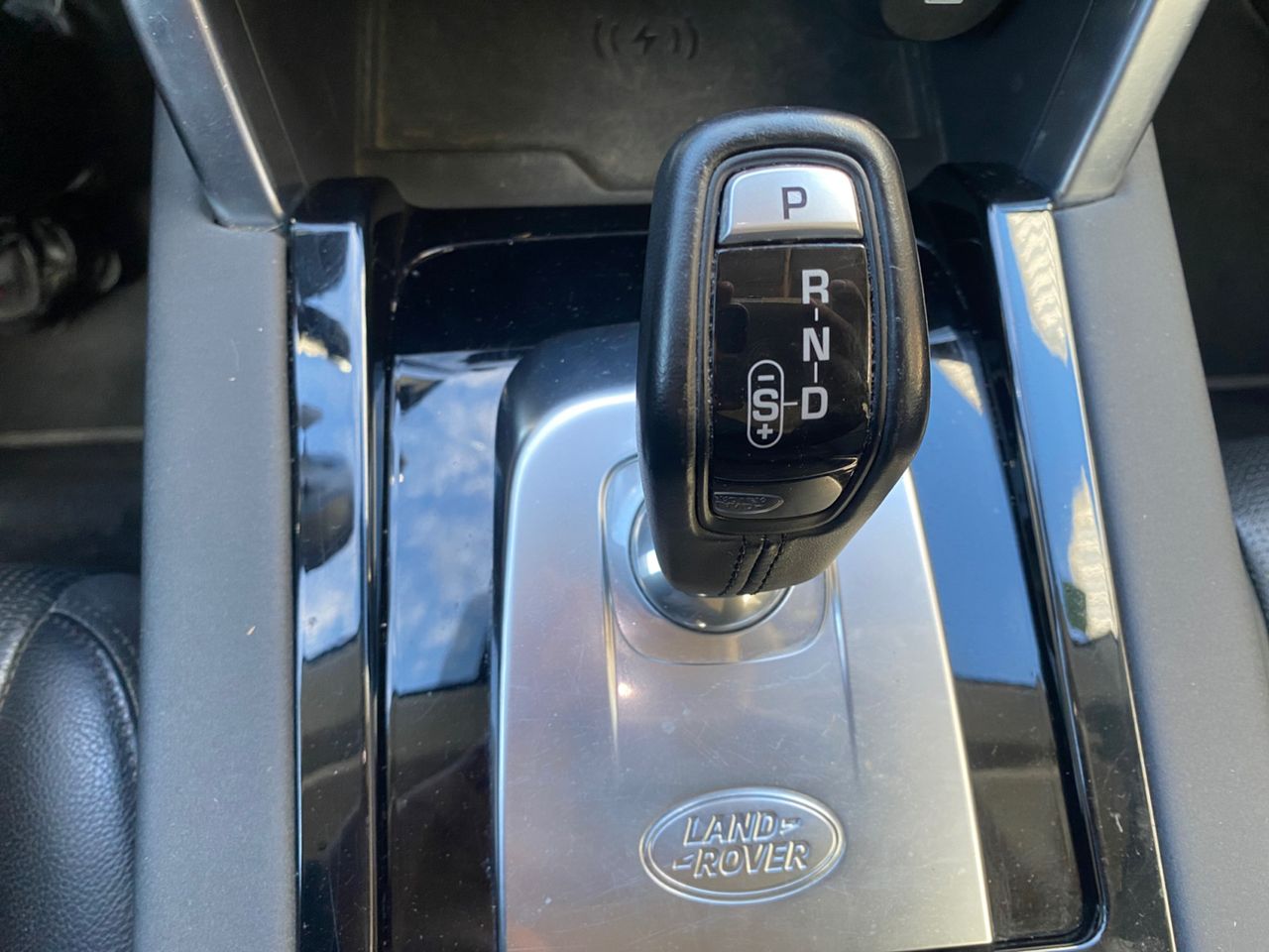 Foto Land-Rover Discovery Sport 12