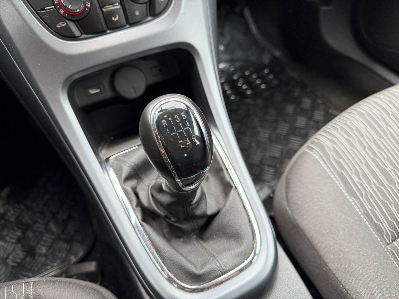 Foto Opel Astra 11