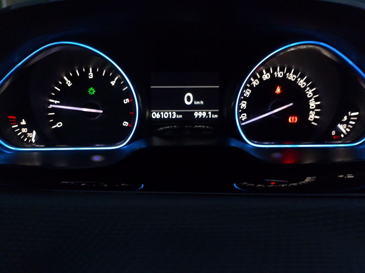 Foto Peugeot 2008 12