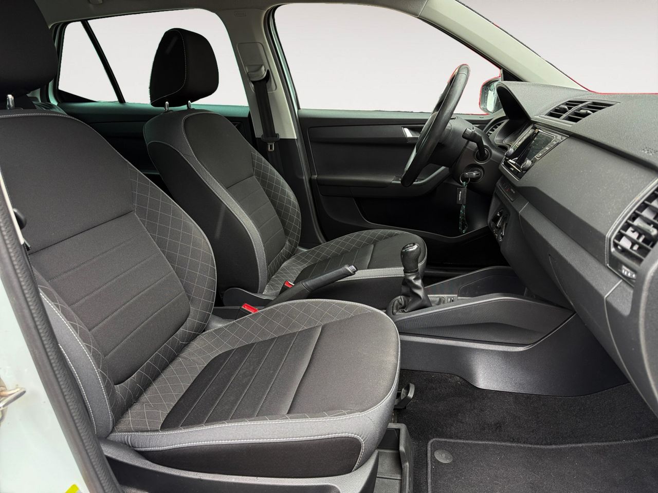 Foto Skoda Fabia 10