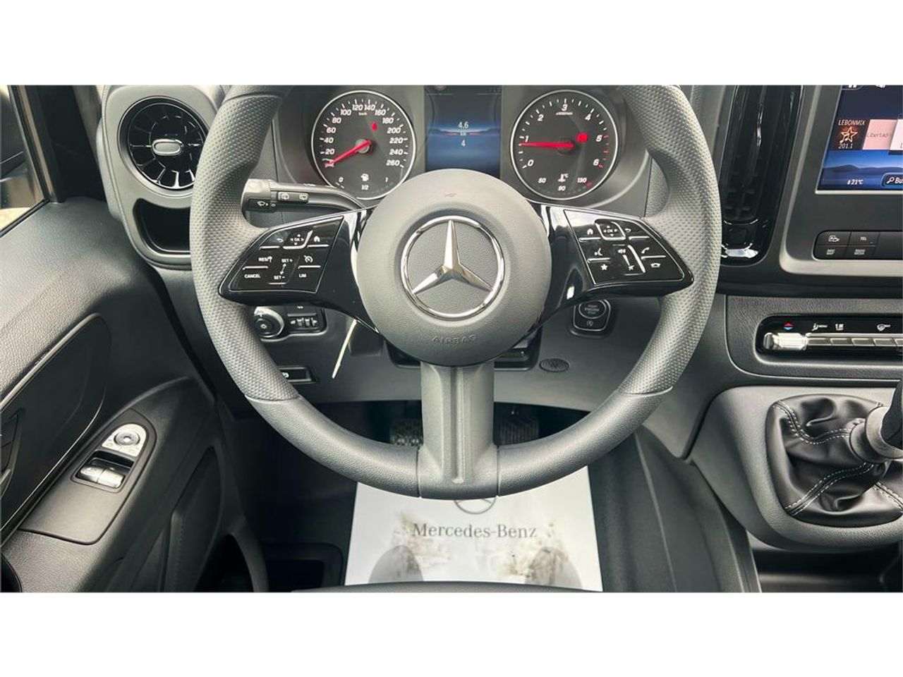 Foto Mercedes-Benz Vito 8