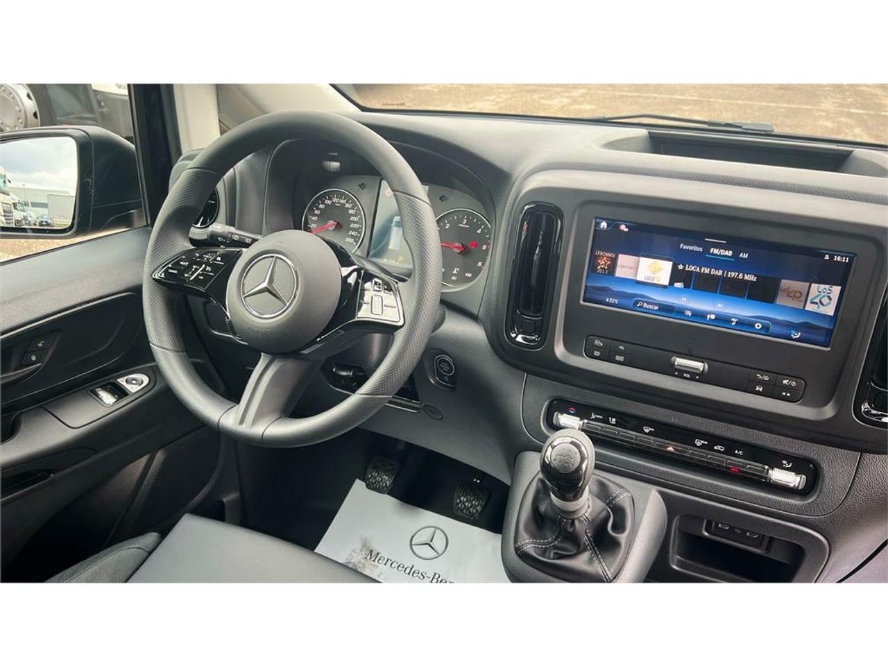 Foto Mercedes-Benz Vito 10
