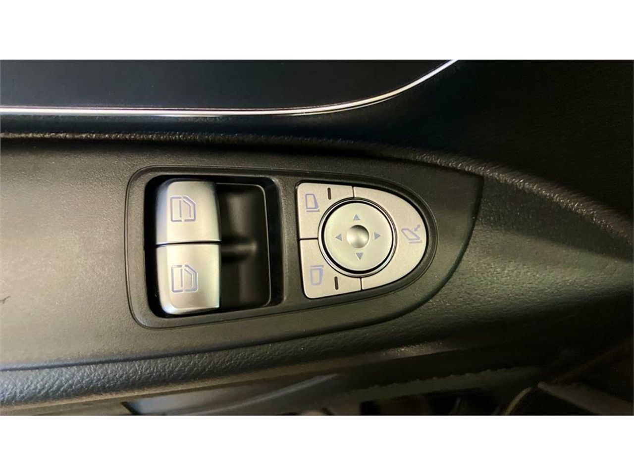 Foto Mercedes-Benz Vito 15
