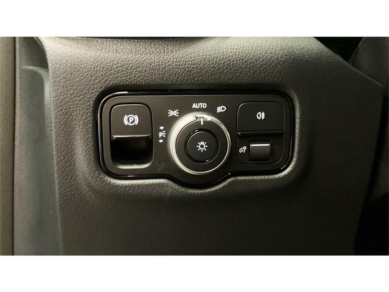 Foto Mercedes-Benz Vito 16