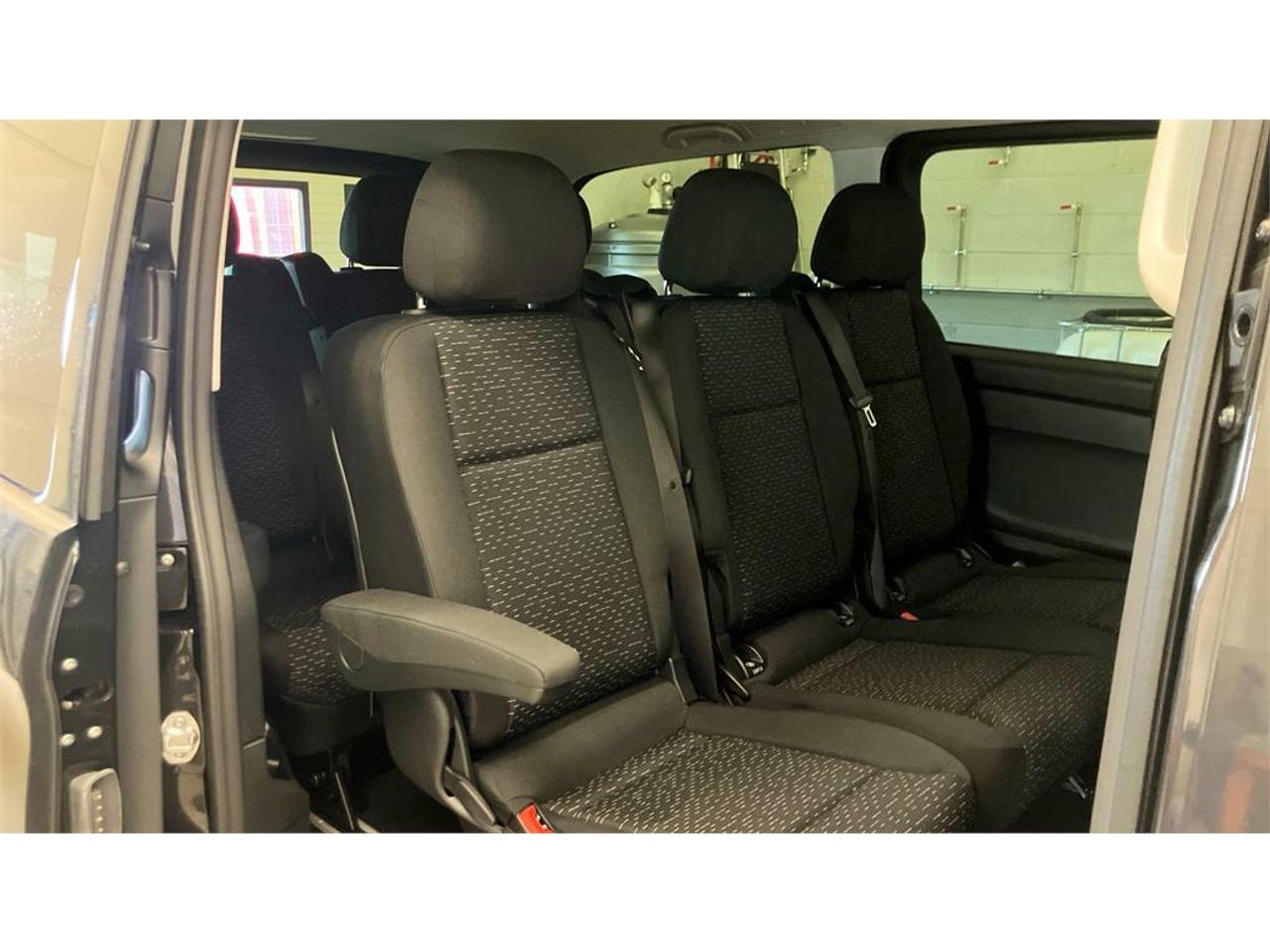 Foto Mercedes-Benz Vito 25