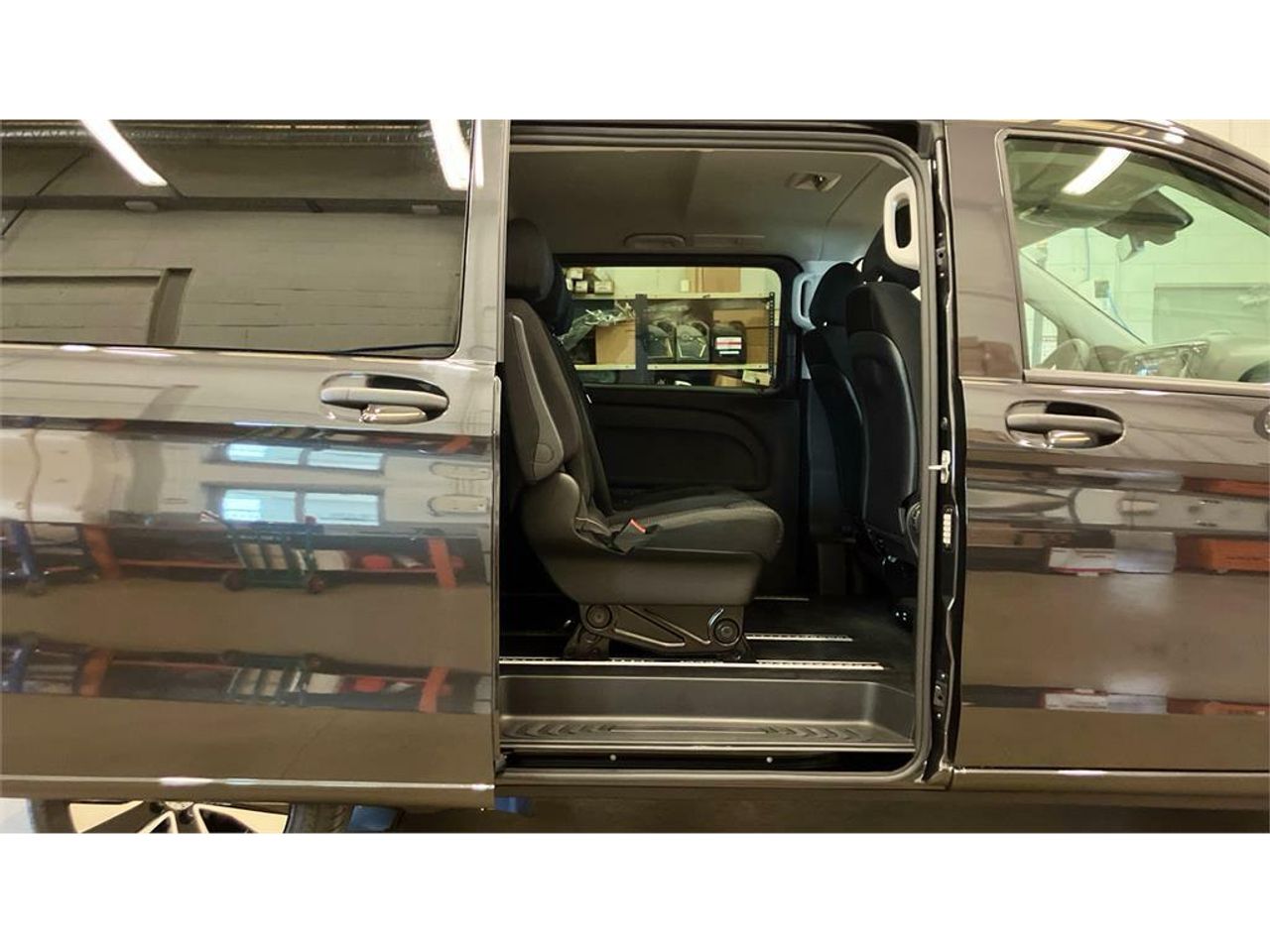 Foto Mercedes-Benz Vito 27