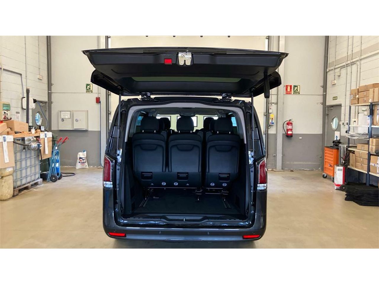 Foto Mercedes-Benz Vito 30