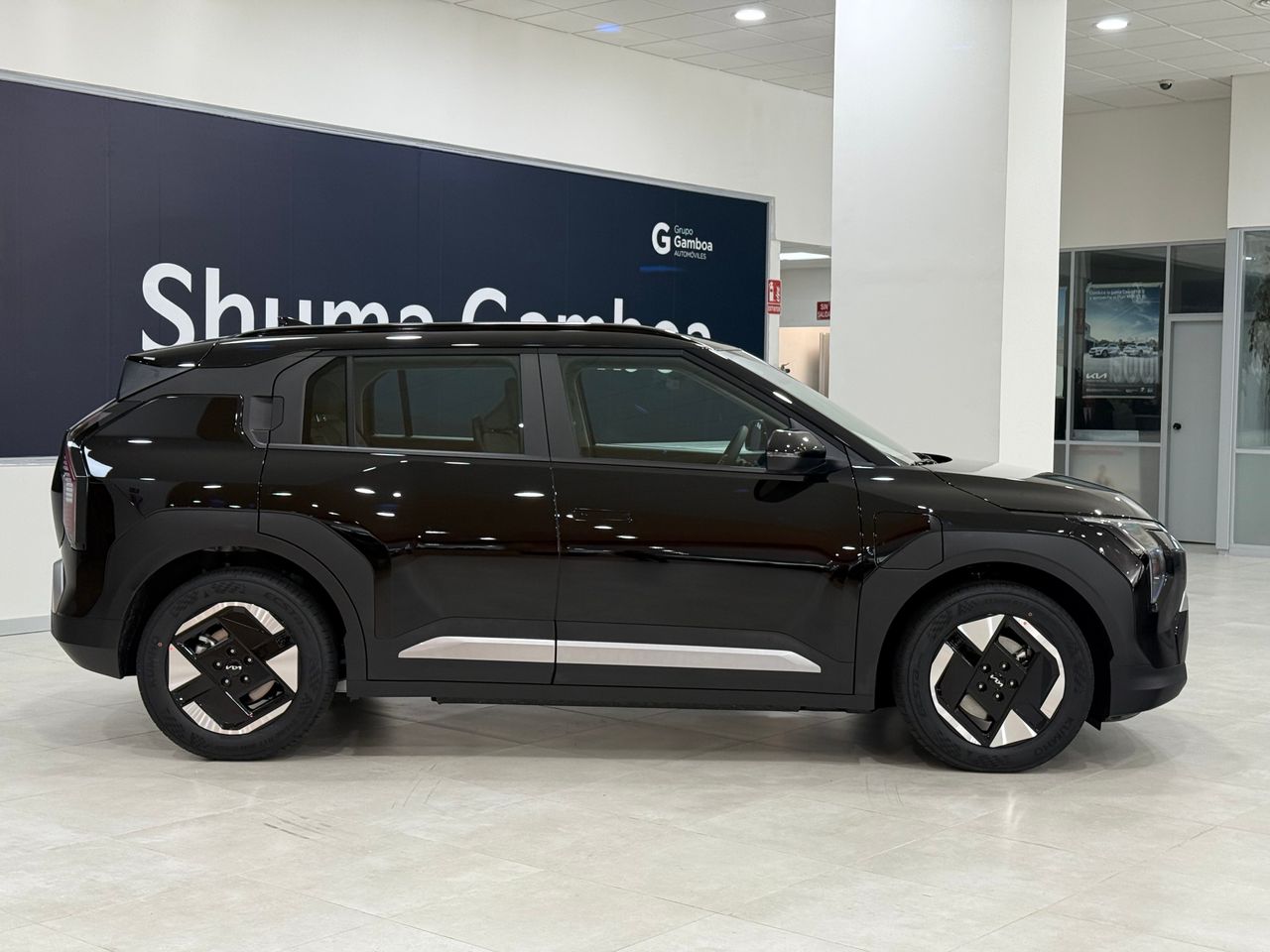 Foto Kia EV3 6