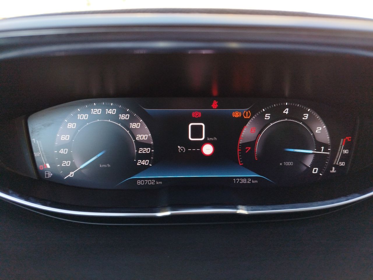 Foto Peugeot 5008 14