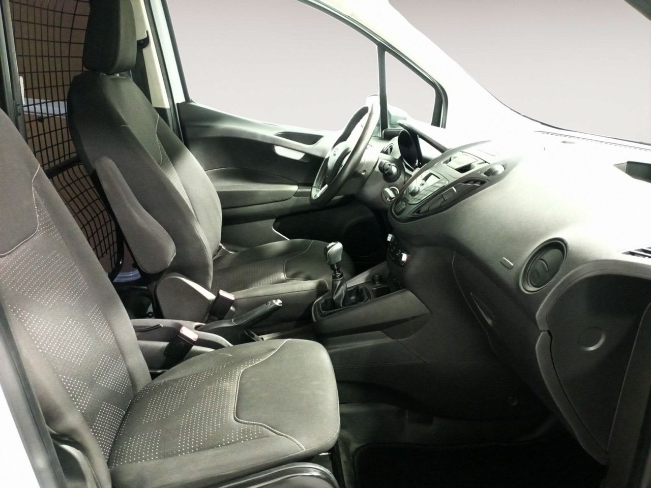 Foto Ford Transit  Courier 9