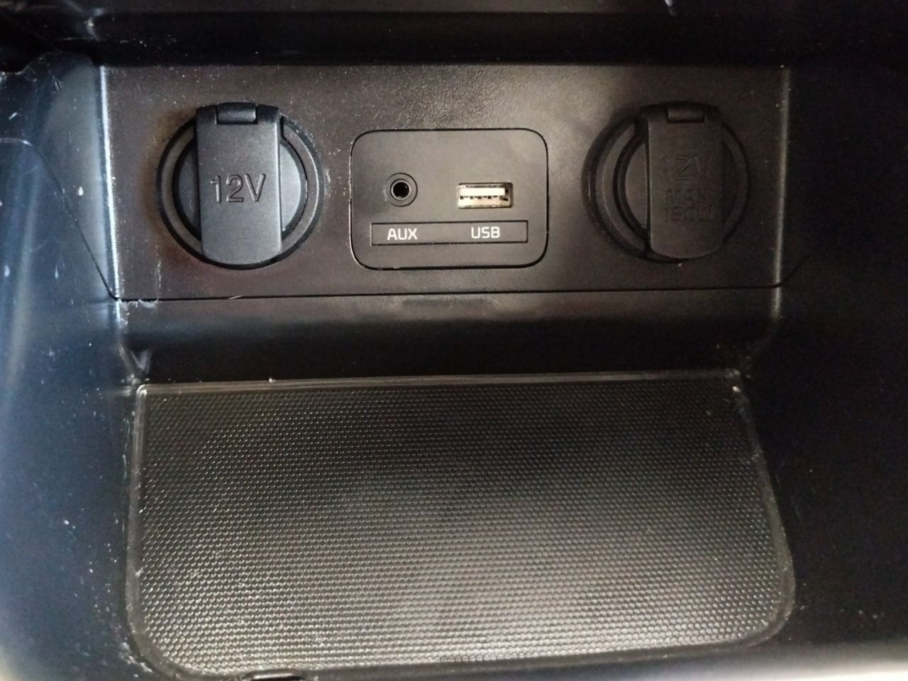 Foto Kia Carens 19