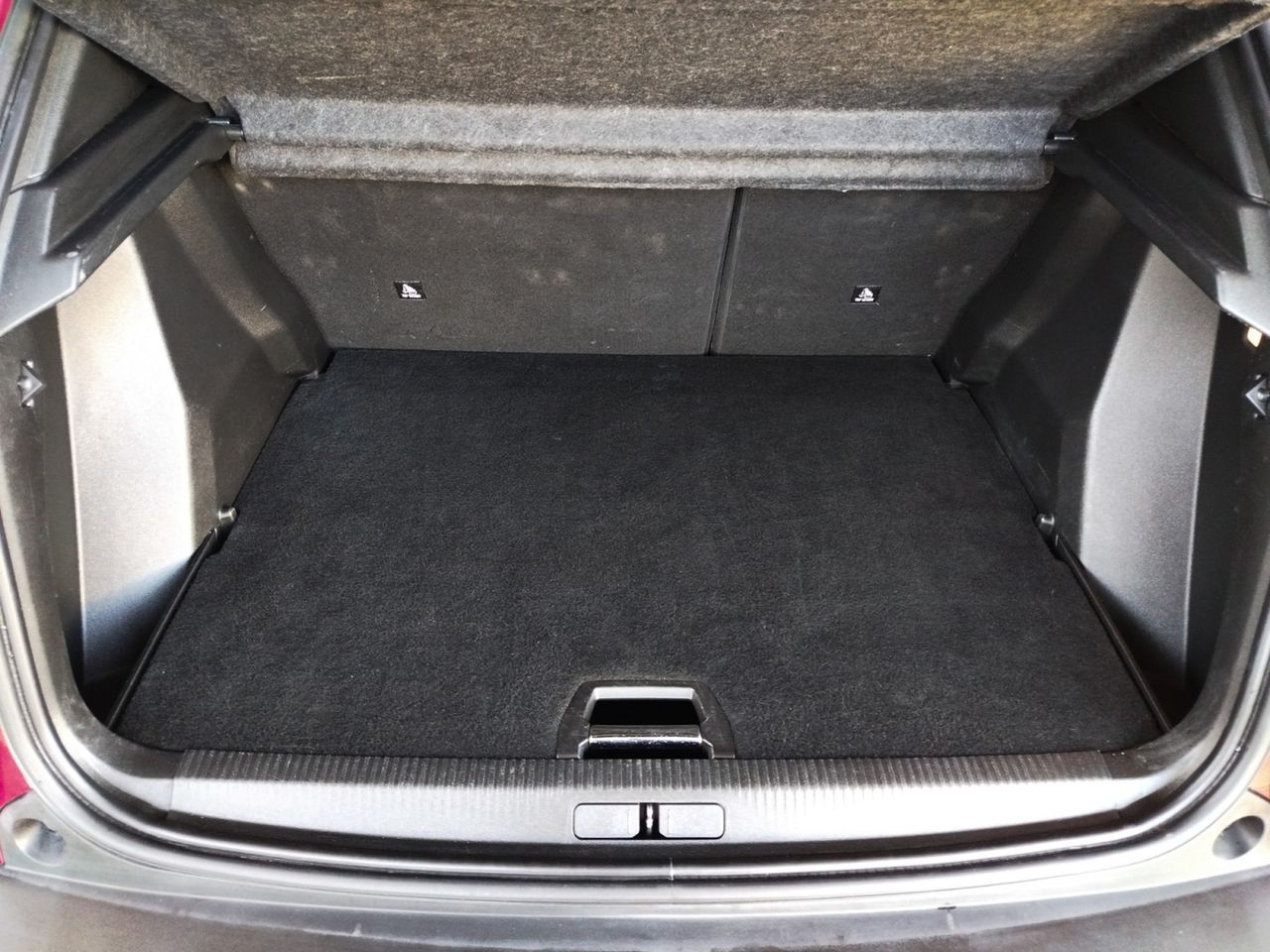 Foto Peugeot 2008 11