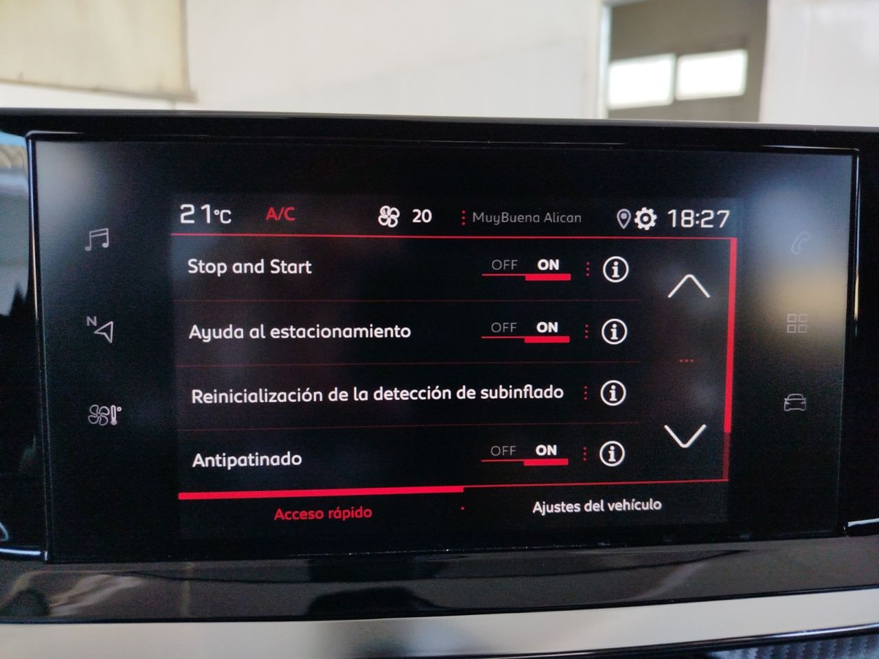 Foto Peugeot 2008 14