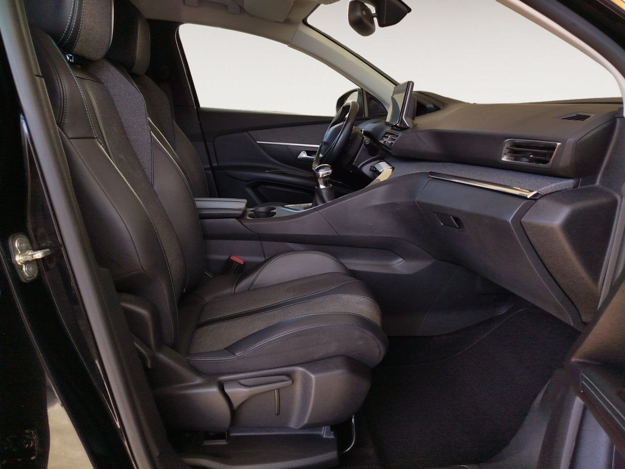 Foto Peugeot 3008 10
