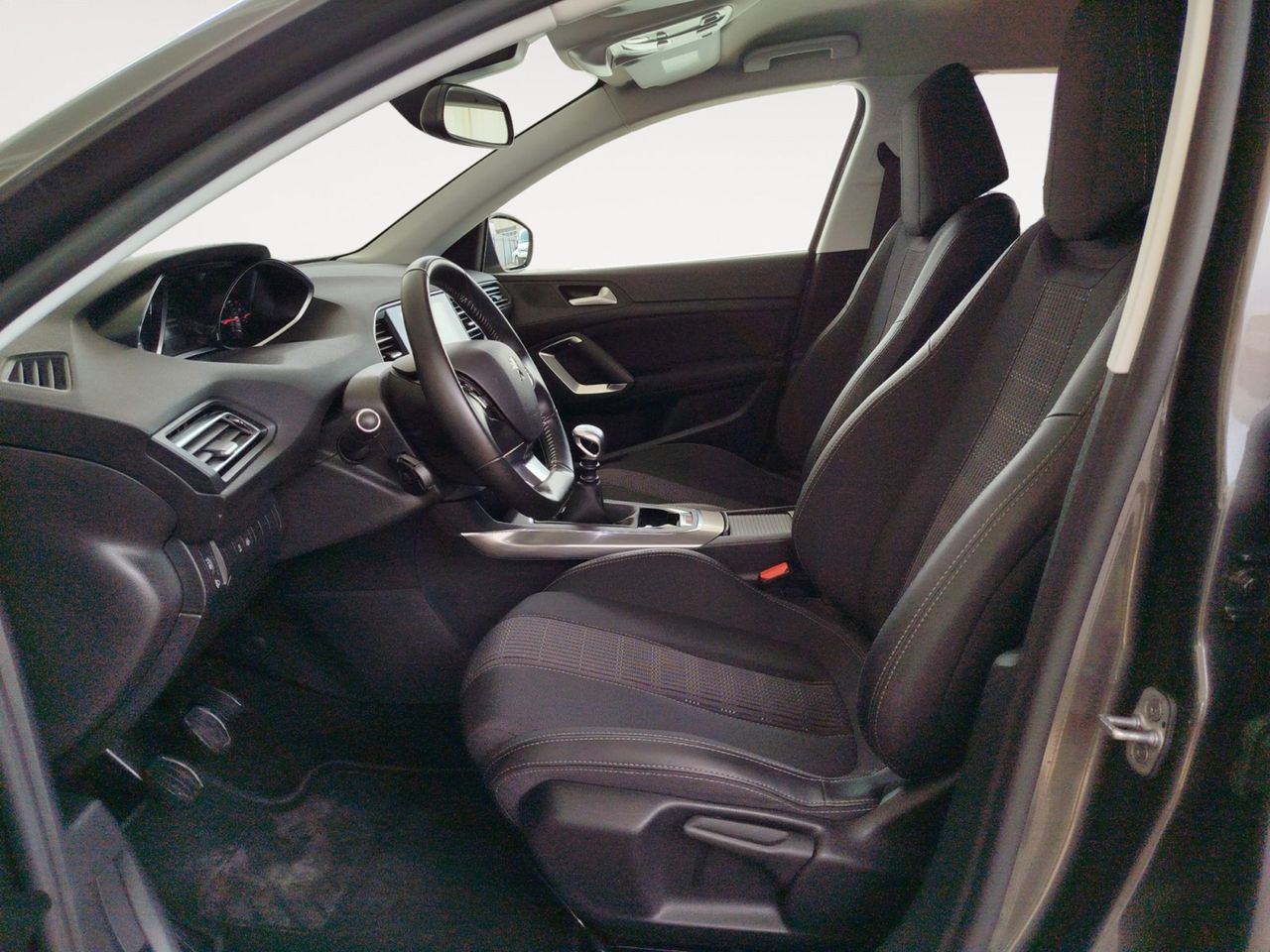 Foto Peugeot 308 8