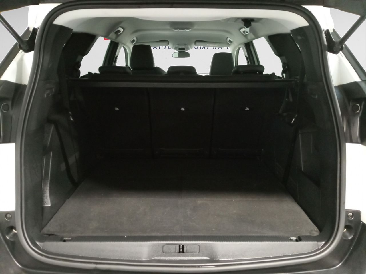 Foto Peugeot 5008 12
