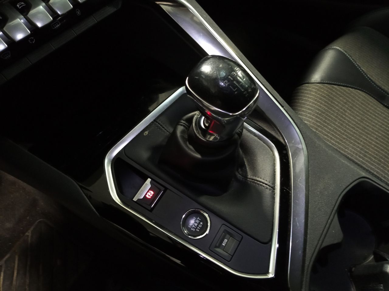 Foto Peugeot 5008 13